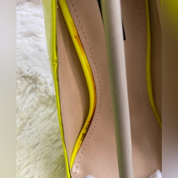 Neon Yellow Shoemint Pumps - Picture 6 of 16
